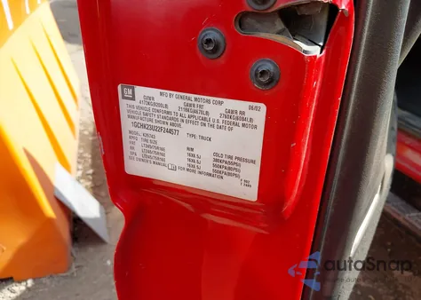 2002 Chevrolet Silverado 2500Hd Ls z USA, uszkodzony, nr VIN 1GCHK23U22F244577